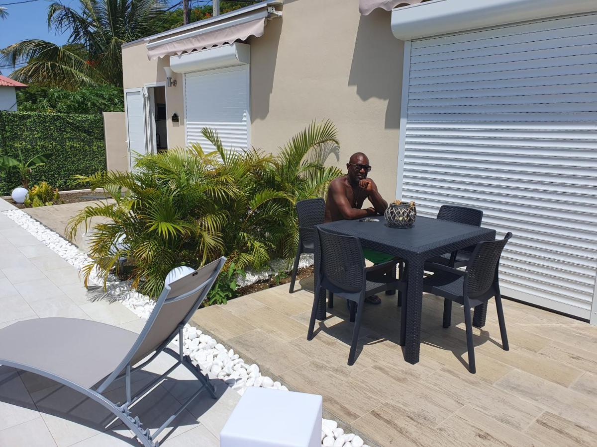 Les Zitadines Villa Sainte-Anne  Exterior photo